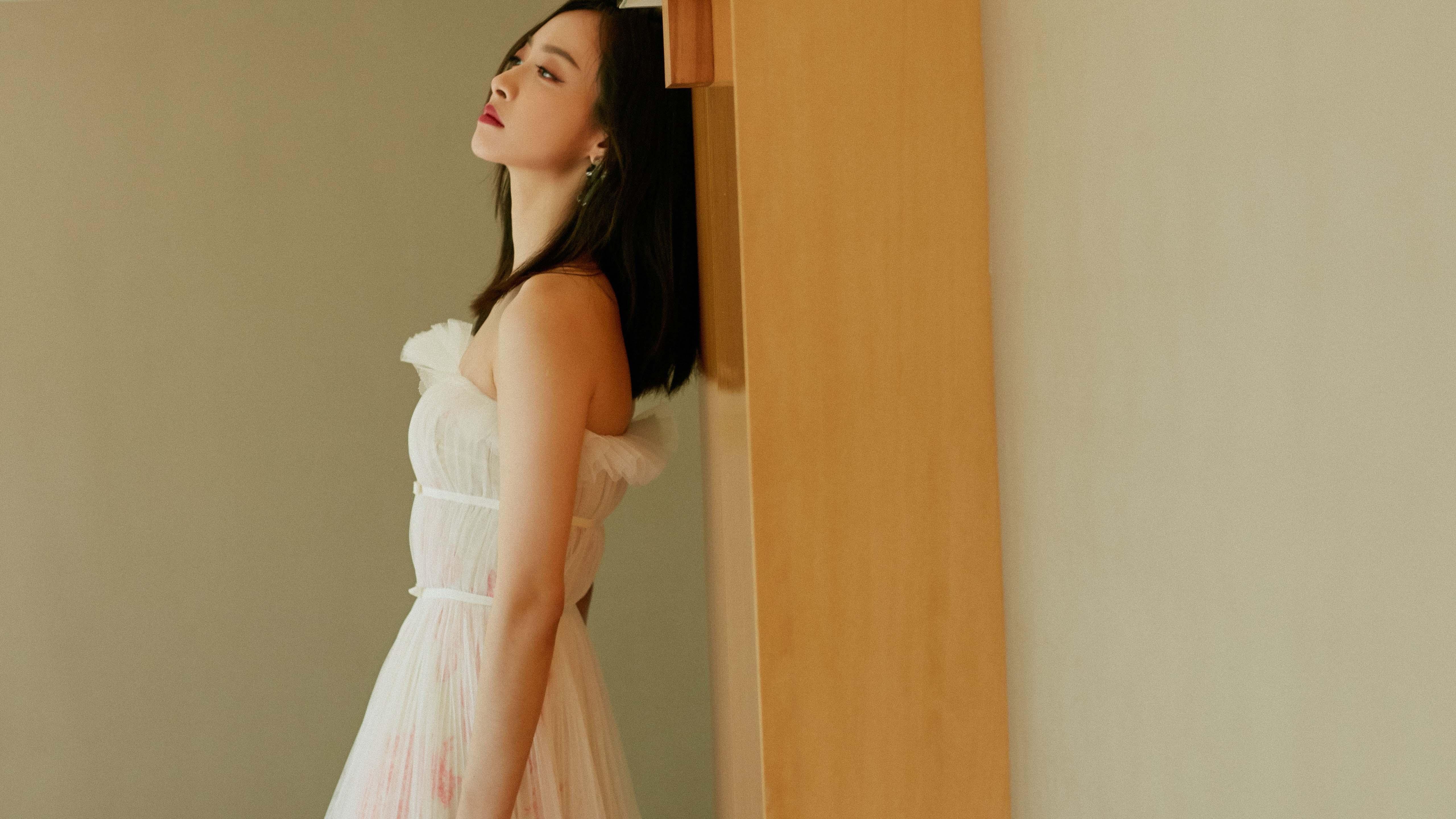 -历史性突破！第一位亚洲女车手登上领奖台，亚洲女赛车手