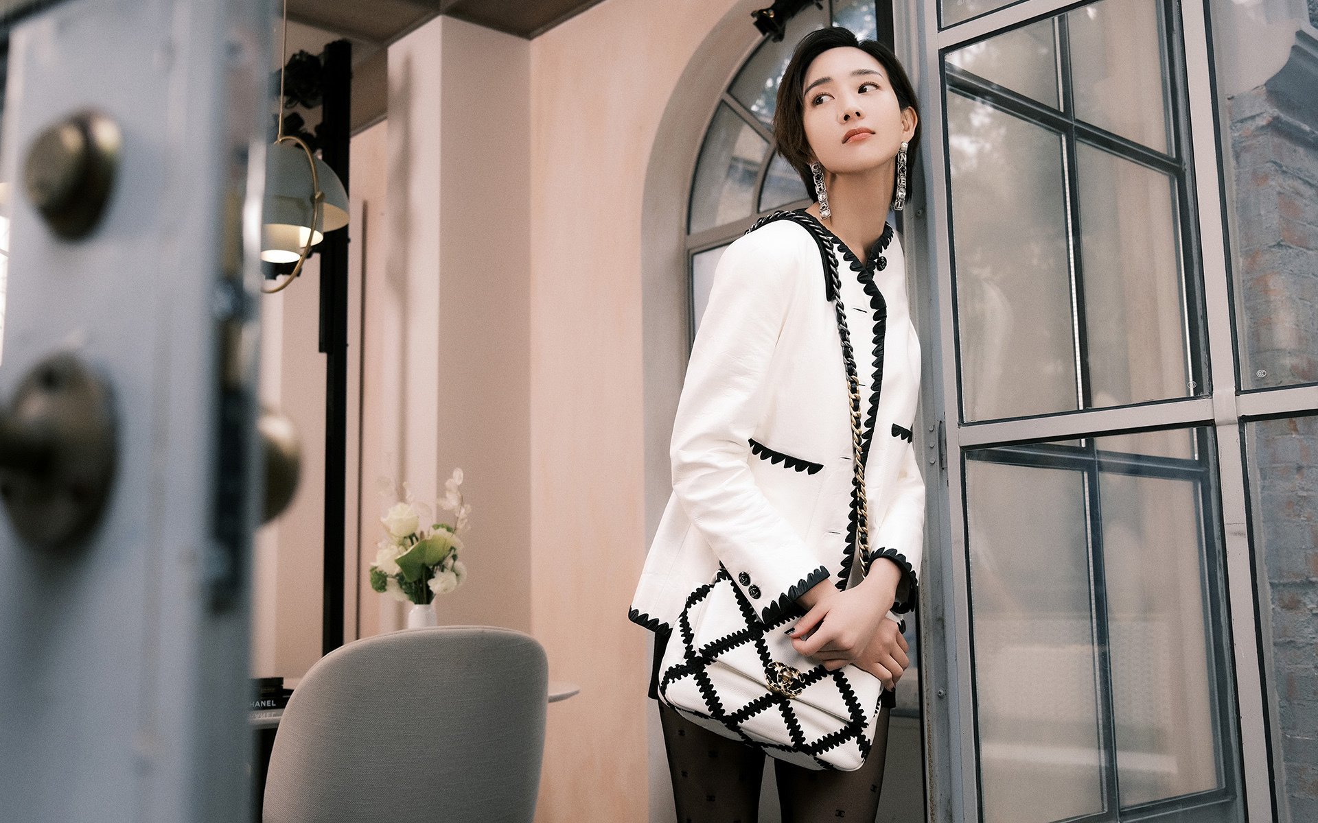 巴罗联防守端坚固,蓝鸟军团争夺保级资格