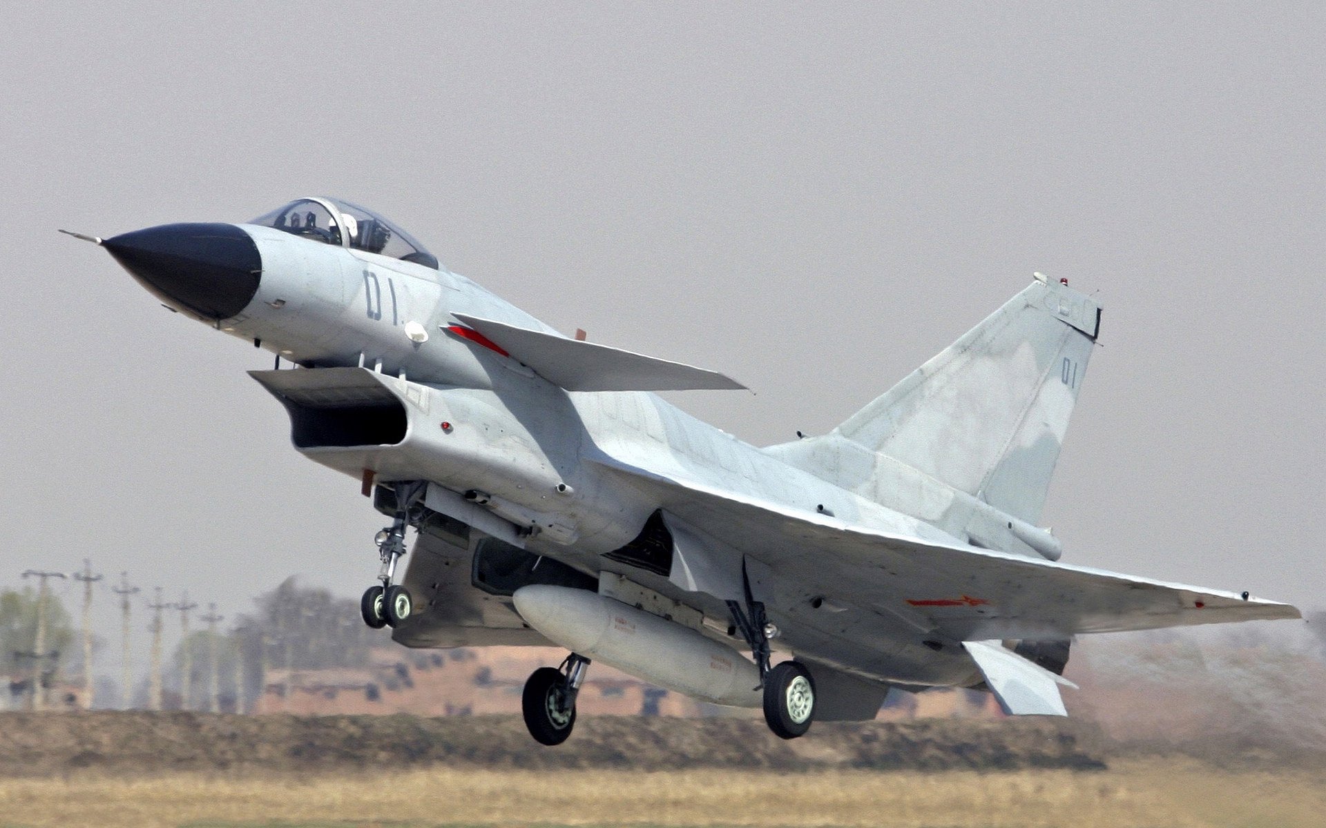 世界青年水上越野赛在珠海激烈展开