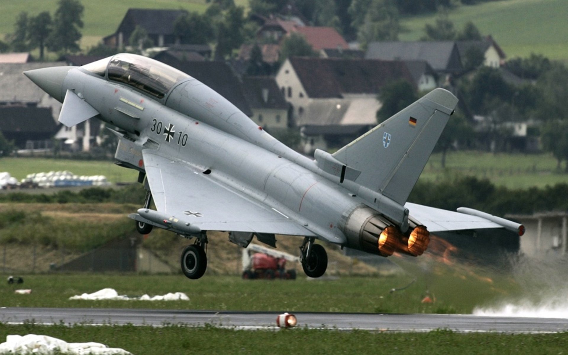 亚洲游泳冠军赛孙杨携队友力夺接力金,中国游泳冠军孙扬