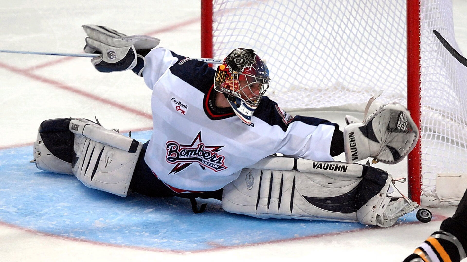 “逆境突围”——车队突破重围的战略布局，逆境中突围